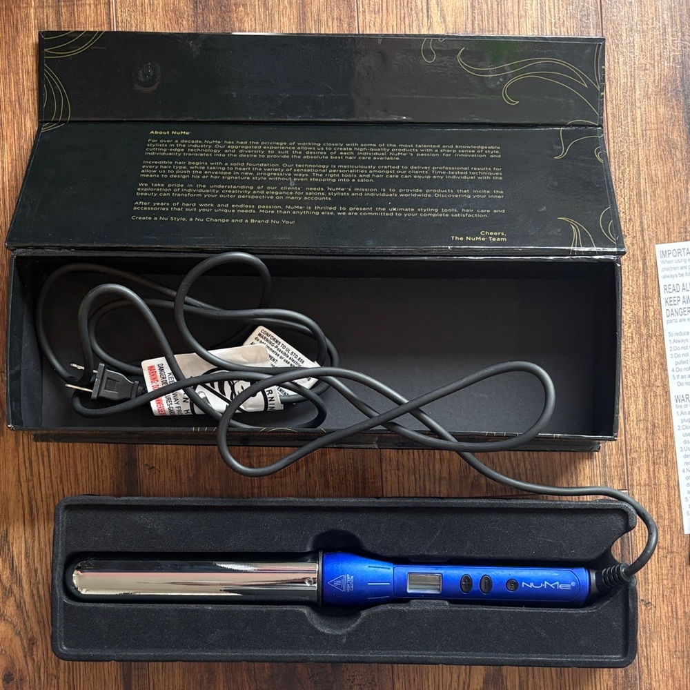 NuMe Signature Magic Wand 32mm in Blue